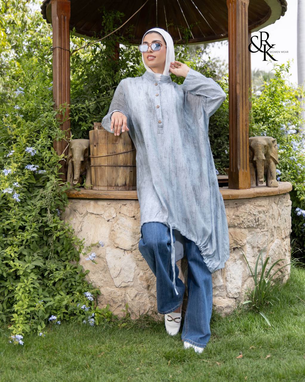 Poncho with tie 38523