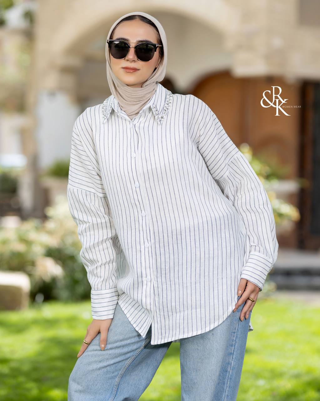 Poncho with embroidery38526