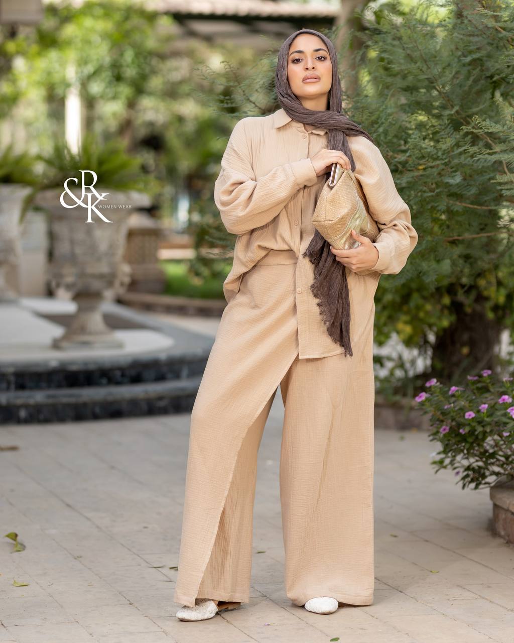 suit 38972