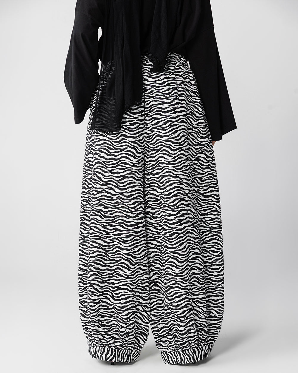 Printed pants