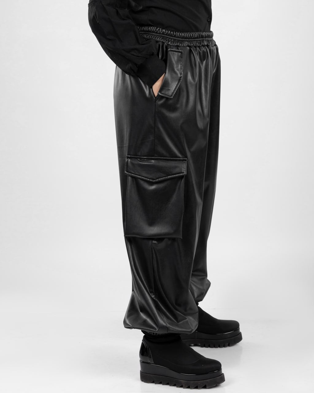 Leather pant-37104 بنطلون جلد باجي