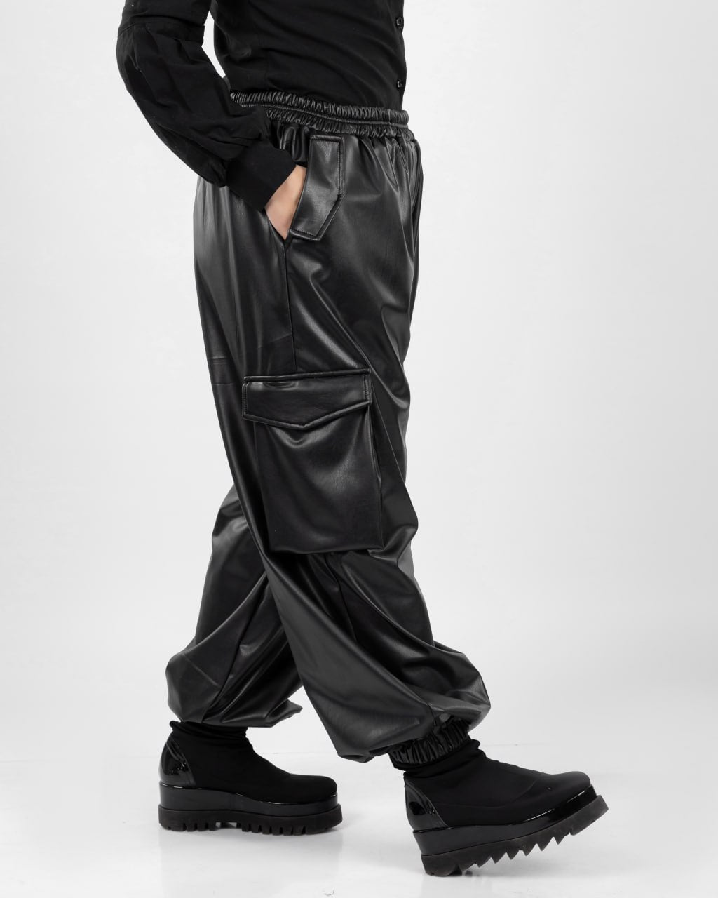 Leather pant-37104 بنطلون جلد باجي